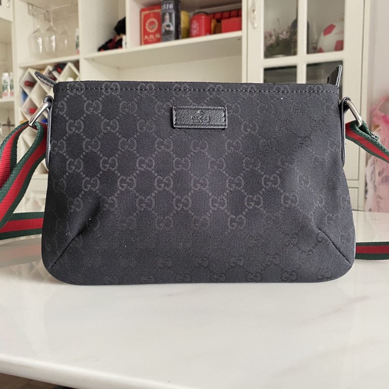 G*u*i satchel bags